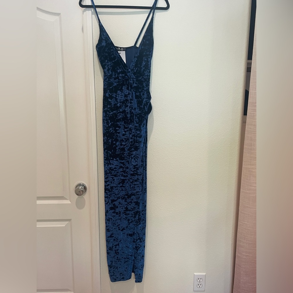Boohoo Blue velvet dress